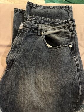 Oleg Cassini Men's Bootcut Jeans in Faded Blue-Gray